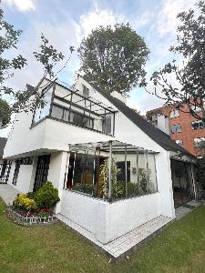 Casa de 5 alcobas en venta en Andes Norte, Bogotá, 380 m² · foto 3 de 20