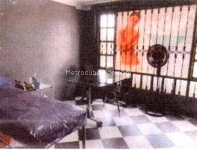 Casa de 5 alcobas en venta en Castilla, Bogotá, 154 m² · foto 10 de 20