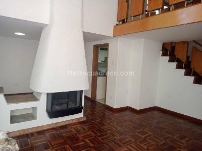 Casa en arriendo en Los Rosales, Bogotá · foto 3 de 20
