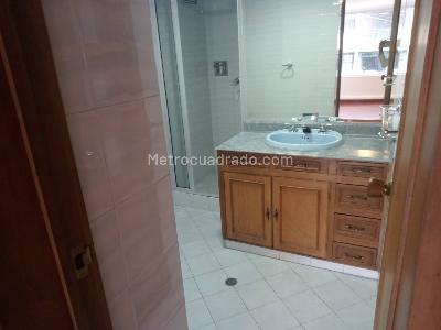 Casa en arriendo en Los Rosales, Bogotá · foto 19 de 20