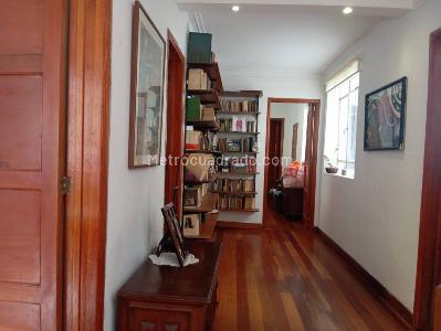 Casa de 5 alcobas en venta en La Salle, Bogotá, 340 m² · foto 5 de 13