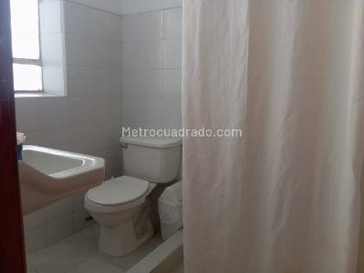 Casa de 5 alcobas en venta en La Salle, Bogotá, 340 m² · foto 10 de 13