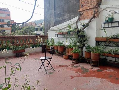 Casa de 5 alcobas en venta en La Salle, Bogotá, 340 m² · foto 11 de 13