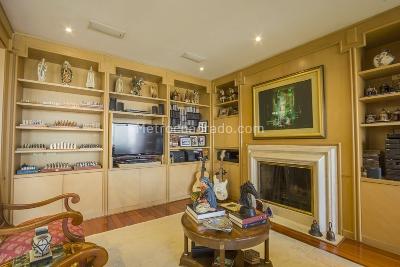 Apartamento de 4 alcobas en venta en Santa Barbara Alta, Bogotá, 374 m² · foto 13 de 20