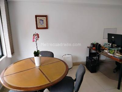 Casa de 5 alcobas en arriendo en Lago Gaitan, Bogotá, 400 m² · foto 14 de 20