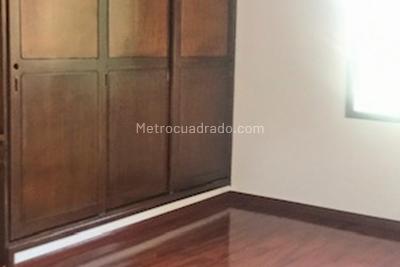 Casa en venta en Bosque De Pinos, Bogotá · foto 14 de 17