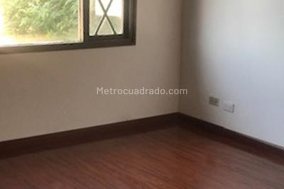 Casa en venta en Bosque De Pinos, Bogotá · foto 15 de 17