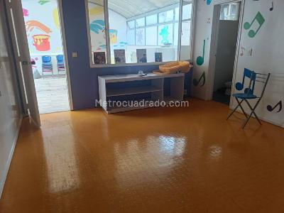 Casa de 5 alcobas en venta en Cedritos, Bogotá, 486 m² · foto 4 de 20