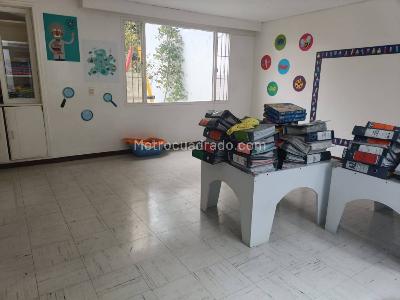 Casa de 5 alcobas en venta en Cedritos, Bogotá, 486 m² · foto 14 de 20