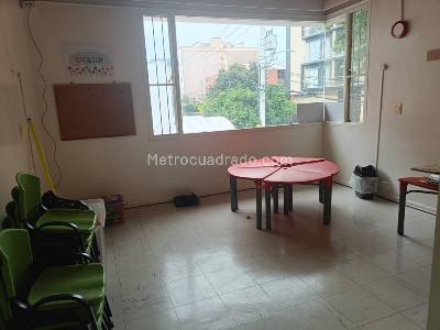 Casa de 5 alcobas en venta en Cedritos, Bogotá, 486 m² · foto 16 de 20