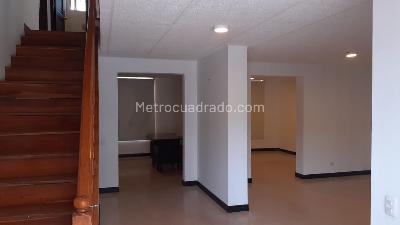 Casa en venta en Santa Barbara, Bogotá · foto 4 de 20