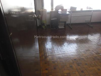 Casa de 5 alcobas en venta en Nicolas De Federman, Bogotá, 390 m² · foto 7 de 20