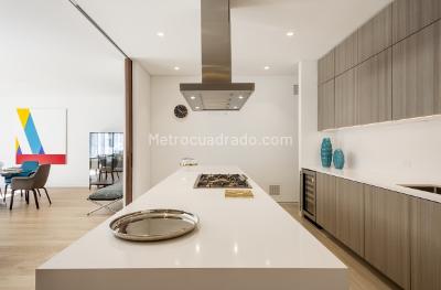 Apartamento de 4 alcobas en venta en Chico Oriental, Bogotá, 326 m² · foto 14 de 20