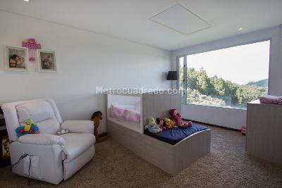 Casa de 3 alcobas en venta en La Calera, La Calera, 1250 m² · foto 3 de 20