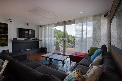 Casa de 3 alcobas en venta en La Calera, La Calera, 1250 m² · foto 7 de 20