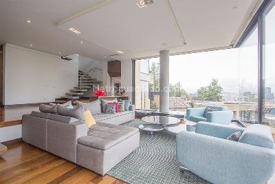 Casa de 5 alcobas en venta en Santa Ana, Bogotá, 504 m² · foto 2 de 20