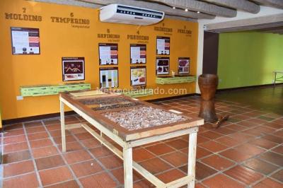 Casa de 3 alcobas en venta en El Centro, Cartagena, 166 m² · foto 7 de 10