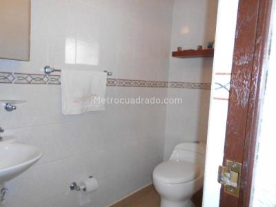 Casa de 3 alcobas en venta en El Batán, Bogotá, 192 m² · foto 15 de 19