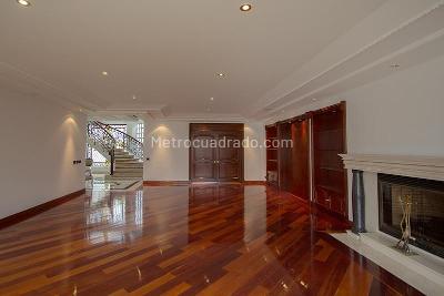 Casa de 4 alcobas en venta en Santa Ana, Bogotá, 764 m² · foto 3 de 20