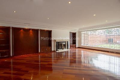 Casa de 4 alcobas en venta en Santa Ana, Bogotá, 764 m² · foto 4 de 20