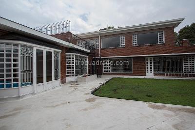 Casa de 4 alcobas en venta en Santa Ana, Bogotá, 764 m² · foto 18 de 20