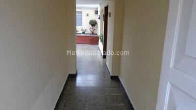 Casa de 5 alcobas en venta en Funza, Funza, 392 m² · foto 2 de 18