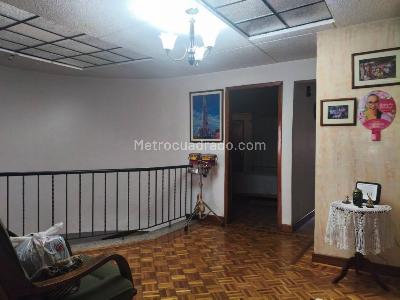 Casa en venta en Santa Isabel, Bogotá · foto 8 de 20