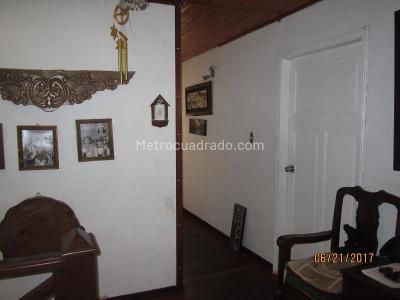 Casa de 5 alcobas en venta en Palermo, Bogotá, 203 m² · foto 10 de 20