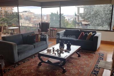 Apartamento en venta en El Refugio, Bogotá · foto 2 de 12