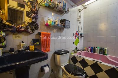 Casa de 5 alcobas en venta en Teusaquillo, Bogotá, 204 m² · foto 9 de 20