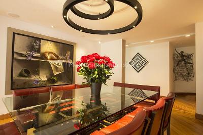 Apartamento de 3 alcobas en venta en Los Rosales, Bogotá, 303 m² · foto 8 de 20