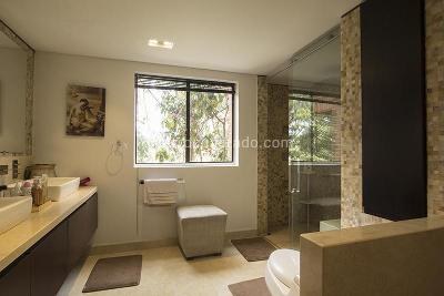 Apartamento de 3 alcobas en venta en Los Rosales, Bogotá, 303 m² · foto 20 de 20