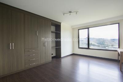 Casa de 4 alcobas en venta en La Calera, La Calera · foto 5 de 20