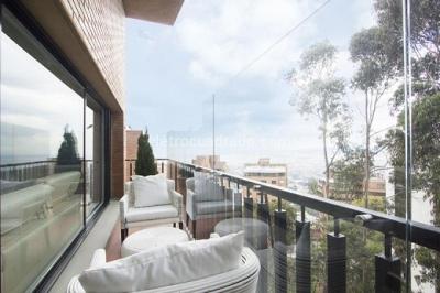 Apartamento de 4 alcobas en venta en Chico Alto, Bogotá, 422 m² · foto 16 de 20