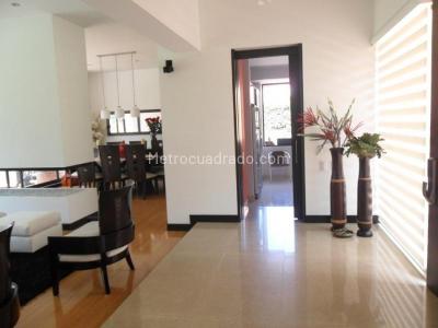 Casa de 3 alcobas en venta en Guaymaral, Bogotá, 1400 m² · foto 11 de 18