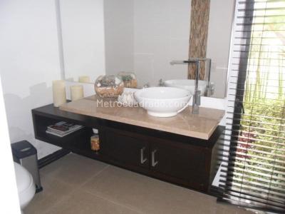 Casa de 3 alcobas en venta en Guaymaral, Bogotá, 1400 m² · foto 15 de 18