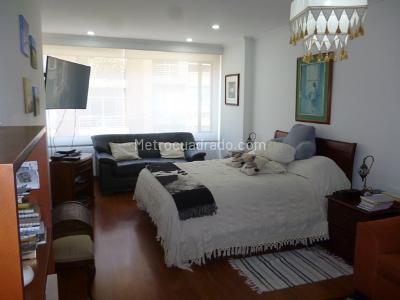 Apartamento de 3 alcobas en venta en Chico Reservado, Bogotá, 174 m² · foto 16 de 20