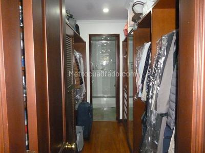 Apartamento de 3 alcobas en venta en Chico Reservado, Bogotá, 174 m² · foto 19 de 20