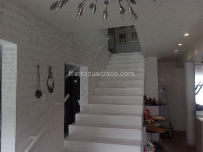 Casa de 5 alcobas en venta en Chico Norte, Bogotá, 285 m² · foto 12 de 20
