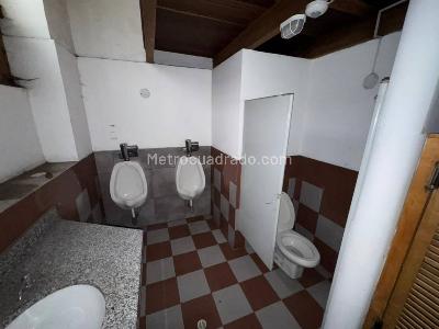 Casa de 5 alcobas en venta en La Candelaria, Bogotá, 808 m² · foto 9 de 11