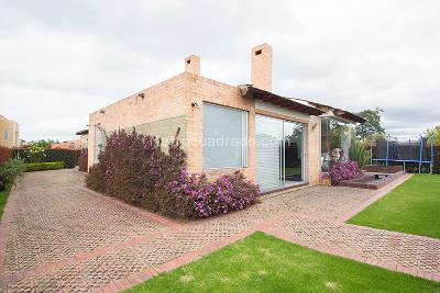Casa de 5 alcobas en venta en Sausalito, Chía, 998 m² · foto 11 de 20