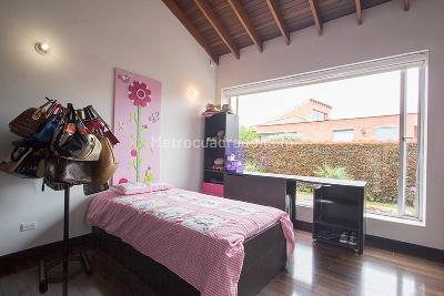 Casa de 5 alcobas en venta en Sausalito, Chía, 998 m² · foto 16 de 20