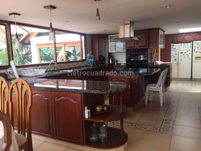 Casa en venta en Bosque De Pinos, Bogotá · foto 10 de 20