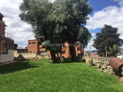 Casa en venta en Bosque De Pinos, Bogotá · foto 17 de 20