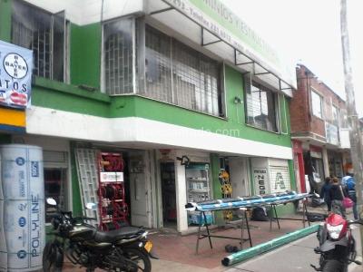 Casa de 5 alcobas en venta en Los Alcazares, Bogotá, 376 m² · foto 7 de 11