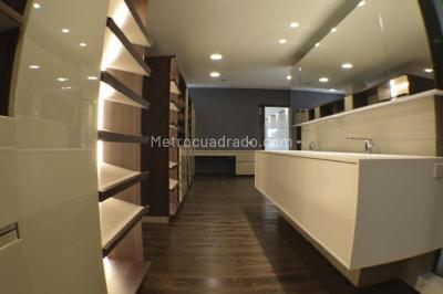 Casa de 4 alcobas en venta en Chico Reservado, Bogotá · foto 14 de 14