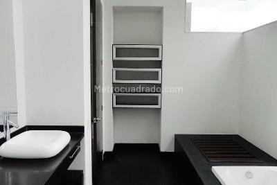 Casa de 4 alcobas en venta en Torca, Bogotá, 900 m² · foto 8 de 20