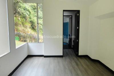 Casa de 4 alcobas en venta en Torca, Bogotá, 900 m² · foto 13 de 20