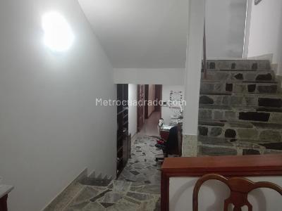 Casa en venta en Santa Barbara, Bogotá · foto 10 de 13