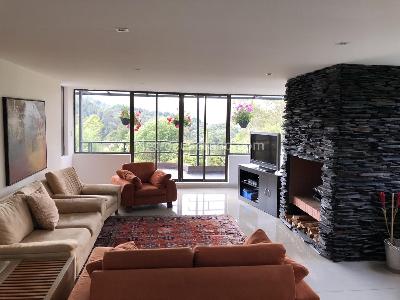 Casa de 5 alcobas en venta en La Calera, La Calera, 680 m² · foto 5 de 20